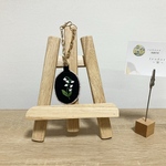 すずらんの刺繍バッグチャーム