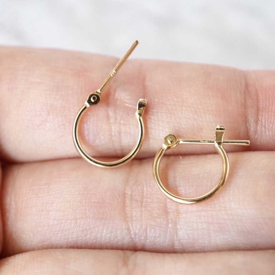 18金 ミニフープピアス つけっぱなし K18 極小 フープピアス