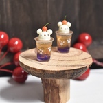 どうぶつたちの隠れ家カフェ＊ハロウィン風味のくまさんクリームソーダ(ソーダ・サイダー) ミニチュア 1点 オリジナルディスプレイ台紙付き【個別発送】(小物/リアル/ドール用/フィギュア/撮影/おもちゃ