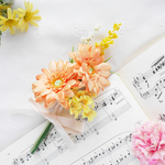 オレンジガーベラとイエローのミニブーケ❀アーティフィシャルフラワー（造花）の小さな花束