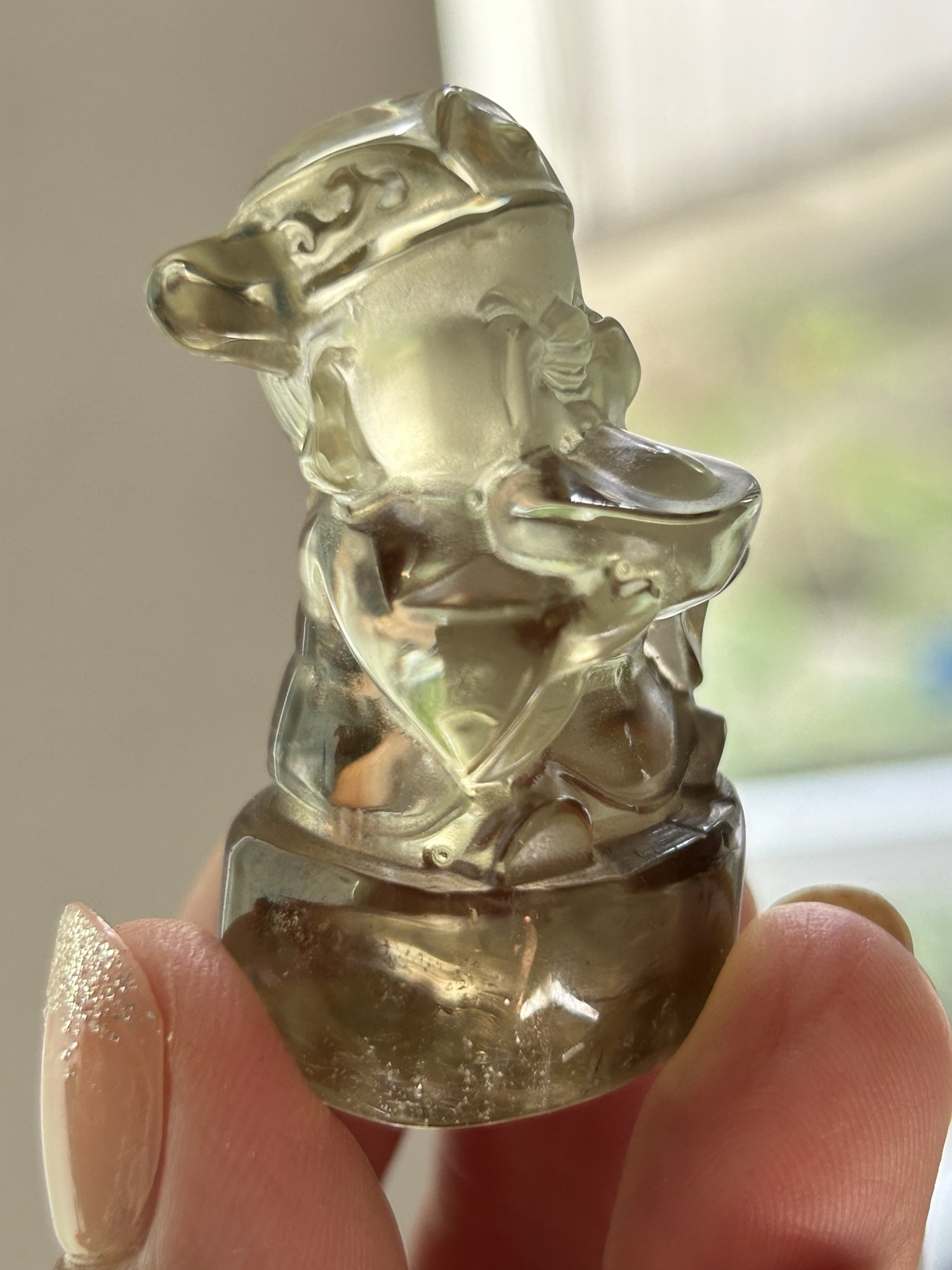 綺麗　天然石　高品質　水晶　手彫り　シトリン　白菜の形に彫刻した物　百財 綺麗 天然石 高品質 水晶 手彫り シトリン 白菜の形に彫刻した物 百財