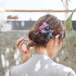 mini｜party｜シルバーブラック｜咲き編みバレッタ/ヘアクリップ