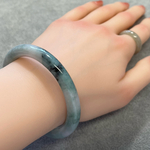 本翡翠バングル(内周17.1㎝)特別価格