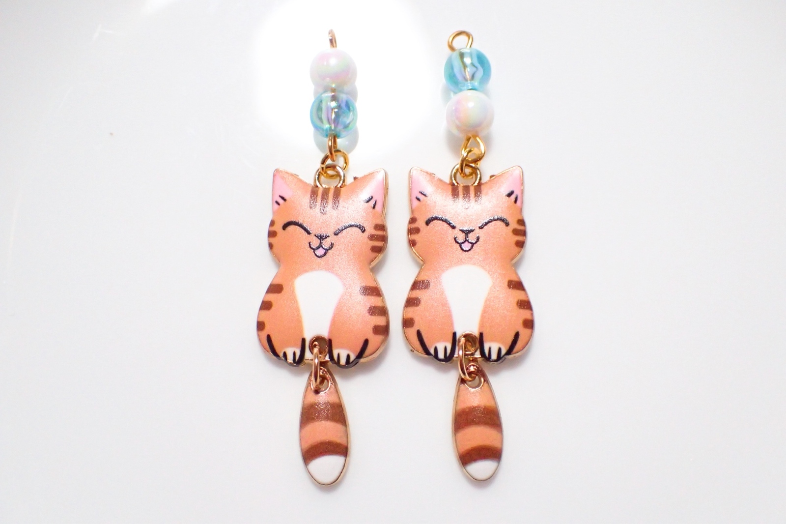 ☆ニットと茶トラ猫ちゃんピアス☆ fit=scale-down,w=1200