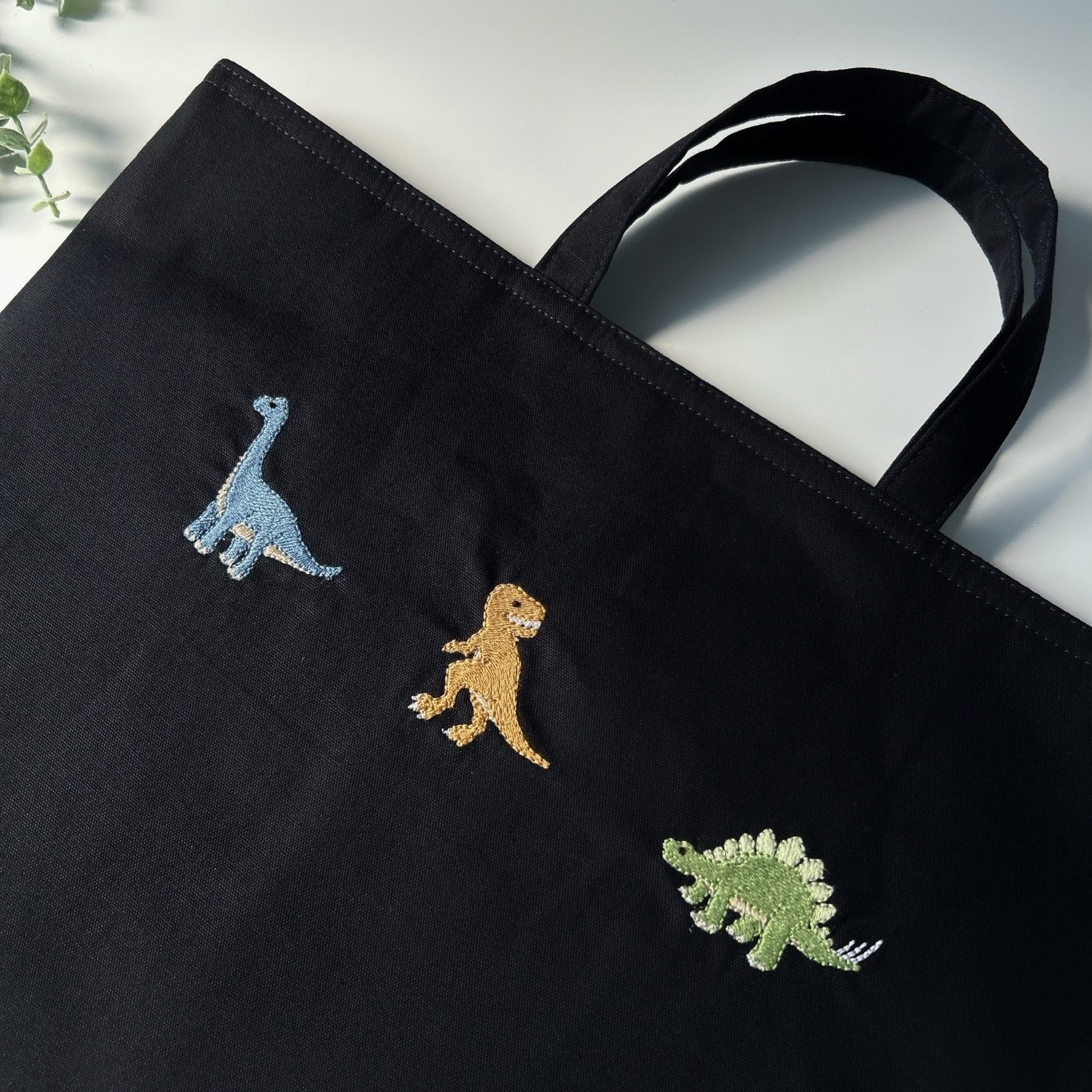 レッスンバッグ上履き入れ✖️2ナップサック　コップ袋　ランチョンマット✖️2恐竜刺繍 Amazon.co.jp: KIYOHARA 男の子 レッスンバッグ 上履き入れ 体操