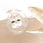 ⚪️︎ホワイト×グリーンウッドピアス⚪️︎
