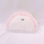 かまぼこ宇宙人くんのぬいぐるみ