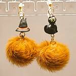 ハロウィン 魔法使いの帽子と猫のファーピアス