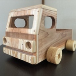 木のおもちゃ 車 受注生産