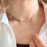 再販 アレルギー対応のスネークチェーンネックレス / ゴールド