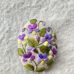 【再販×3】リネンと刺繍のビオラのヘアゴム orブローチ　