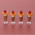 ミニチュア　秋の林檎パフェ