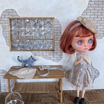 ミニチュア ドールハウス 背景ボード 壁 床 ブライス リカちゃん １／６ 家具 オビツ 棚 机 ドール ドール家具 カスタムブライス ハンドメイド シャビーシック 小物 漆喰 窓 レンガ 