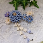 青紫　薄紫　白　正絹　つまみ細工　髪飾り　ヘアアクセサリー　七五三　成人式　入学式　卒業式　袴　和装　クリップ　下がり