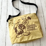 超軽量×薄いのに丈夫！快適なショルダーバッグ 『guitar dogg/ギター犬』サンドカーキ
