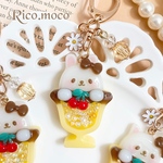 【うさぎちゃん】プリンパフェ🍮💖 ̖́-‬  シャカシャカキーホルダー レジンキーホルダー アニマルドリンク 1点