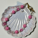 推し活ハンドメイドストラップ・ピンク系・パール・オーロラビーズ・カット玉ビーズ