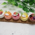 ミニケーキのプッシュピン①☆5個セット