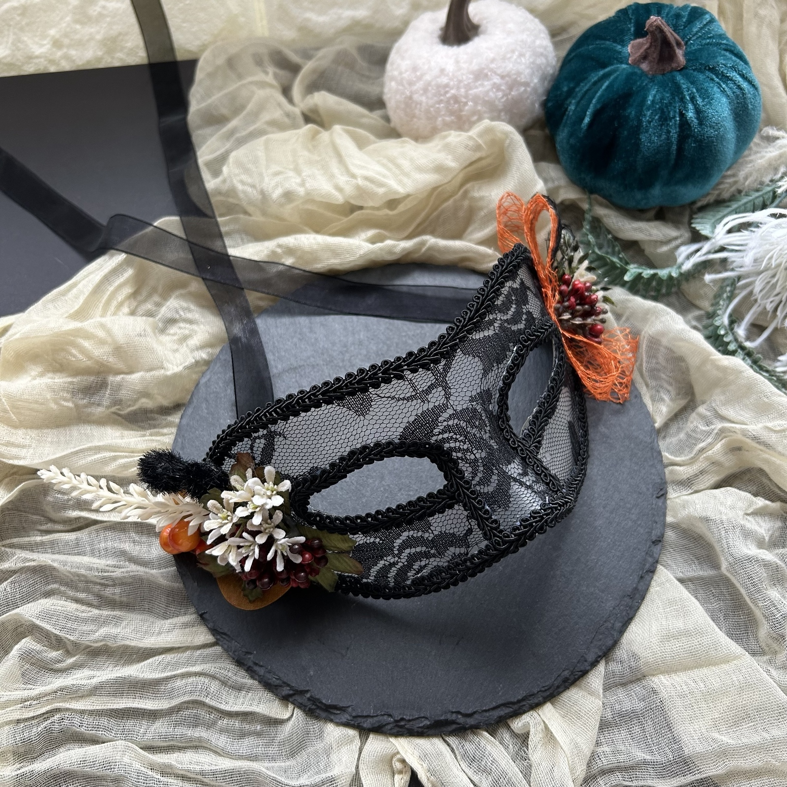 ハンドメイド　仮面 Gabu] I made a Kamen Rider Gabu & Varen mask using materials