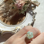 301 指輪　リング　お花　花　フラワー　レジン　レジンアクセサリー　オリーブ　プレゼント アレルギー対応