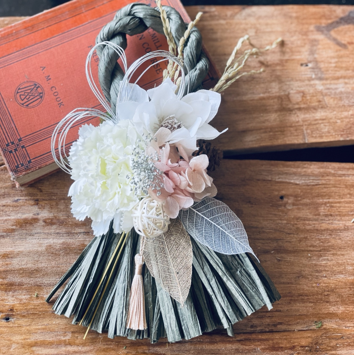 毎年飾れる モスグリーンのしめ縄 2026年超早期予約 スカビオサと