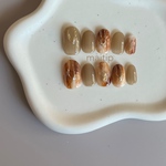 ネイルチップ｜カフェラテ　ニュアンス　べっ甲　おしゃれ　カーキ　ブラウン　秋冬　大人っぽい　ミラー　ワンカラー