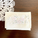 刺繍ポケットティッシュケース〈白〉