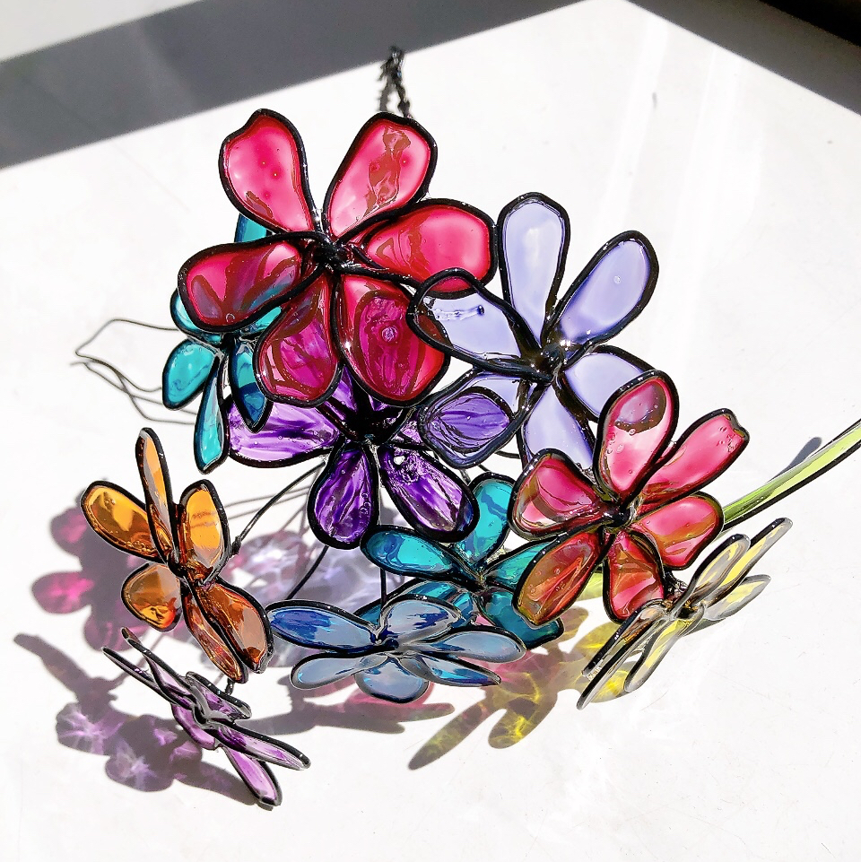 コスモス 秋桜 ステンドグラス風 ワイヤークラフト ワイヤーアート