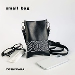 幾何学模様/和柄のサコッシュ/送料無料　吉原　ブラック　黒　シンプル　スマホ　ショルダー　バッグ　着物　浴衣　メンズ　レディース　ギフト　プレゼント