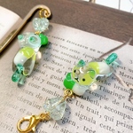 🤍💊お薬猫ちゃんチャーム🐱(ブックマーカーへの変更もできます📚)しおり 栞 レジン 猫 ねこ ネコ