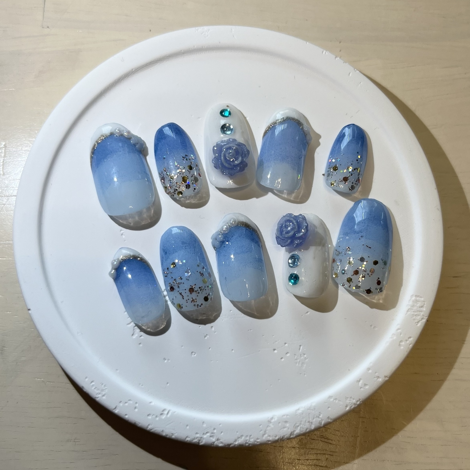 ネイルチップ紫陽花梅雨3Dてるてる坊主ニュアンスオーロラ985 ネイルチップ紫陽花梅雨3Dてるてる坊主ニュアンスオーロラ985