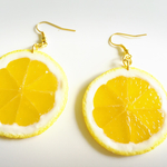 スライスレモンのピアス
