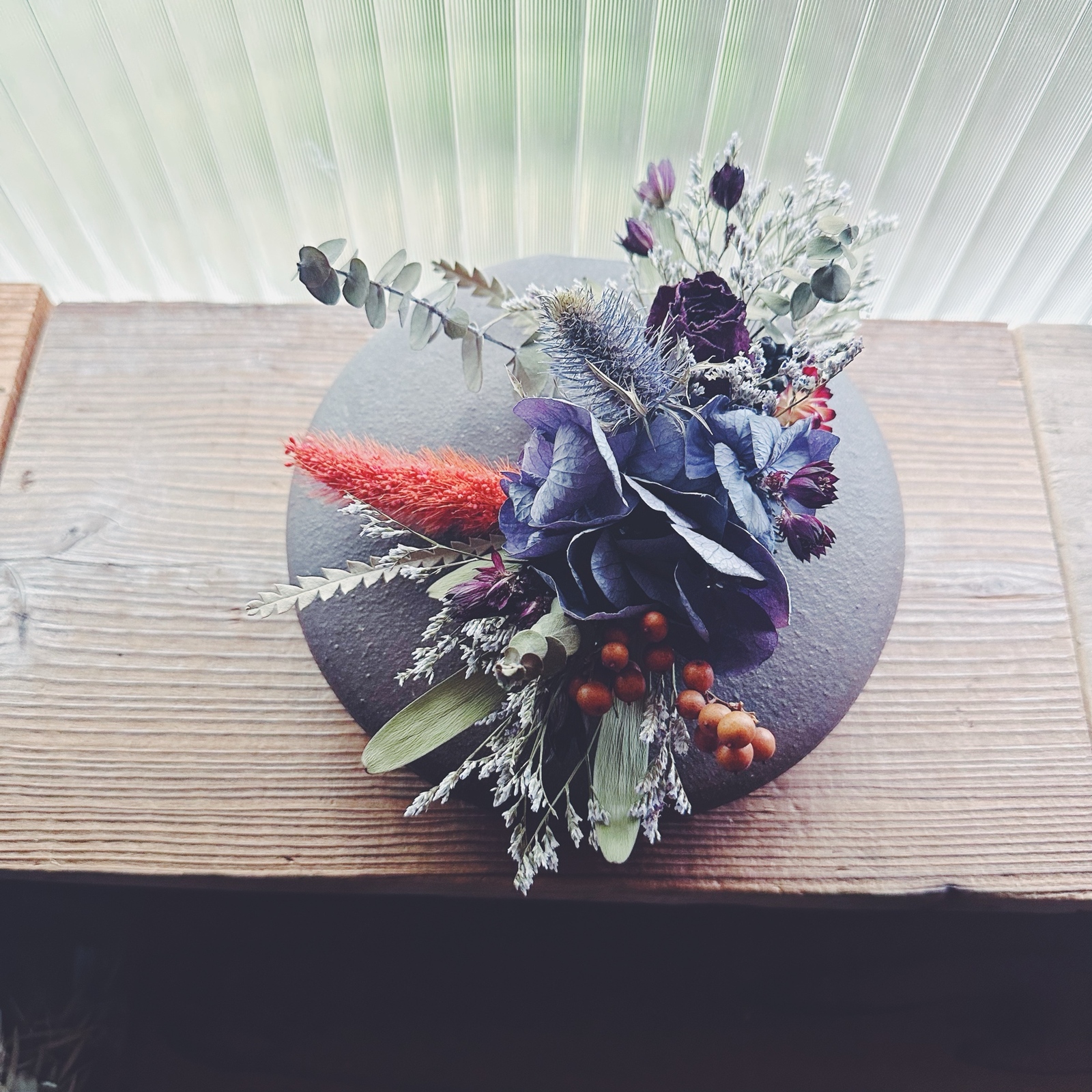 2025人気新作 89 Dried オレンジ × /フラワーコーム青紫 comb flower ヘアアクセサリー