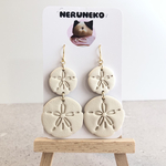 サンドダラー２連ピアス【white】