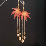 【1点のみ】リアル紅葉のピアス