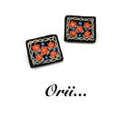 キラキラスクエア小花柄刺繍ピアス/イヤリング