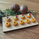 サバラン（クリームはオプション）