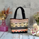 美しい輝くインド刺繍リボンのミニドレストートバッグ