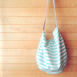 【Mint green】リバーシブルショルダーバッグ 