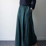 シックモスグリーンタックワイドパンツ