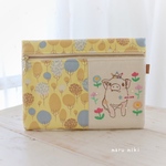 🍀セール🍀【ミニブタ刺繍　通帳ケース】　母子手帳　再販