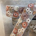 [実物のお色味と違う場合があります] インド刺繍リボン　花　インド刺繍　スパンコール　刺繍リボン　リボン　りぼん