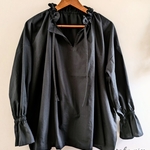 【sale!!】キャンディスリーブのフリルネックブラウス＊綿100%ブロード/ブラック/黒＊コットン