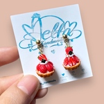🍓ミニチュアいちごタルトのピアス/イヤリング🍓