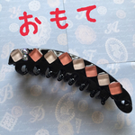 ガラスタイルのバナナクリップ