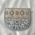 インド刺繍リボンのサニタリーポーチ