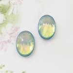 【1個】ヴィンテージ　ドイツ　ブルー＆グリーン　オパールガラス　カボション　オーバル　14ｘ10ｍｍ  /PB3062
