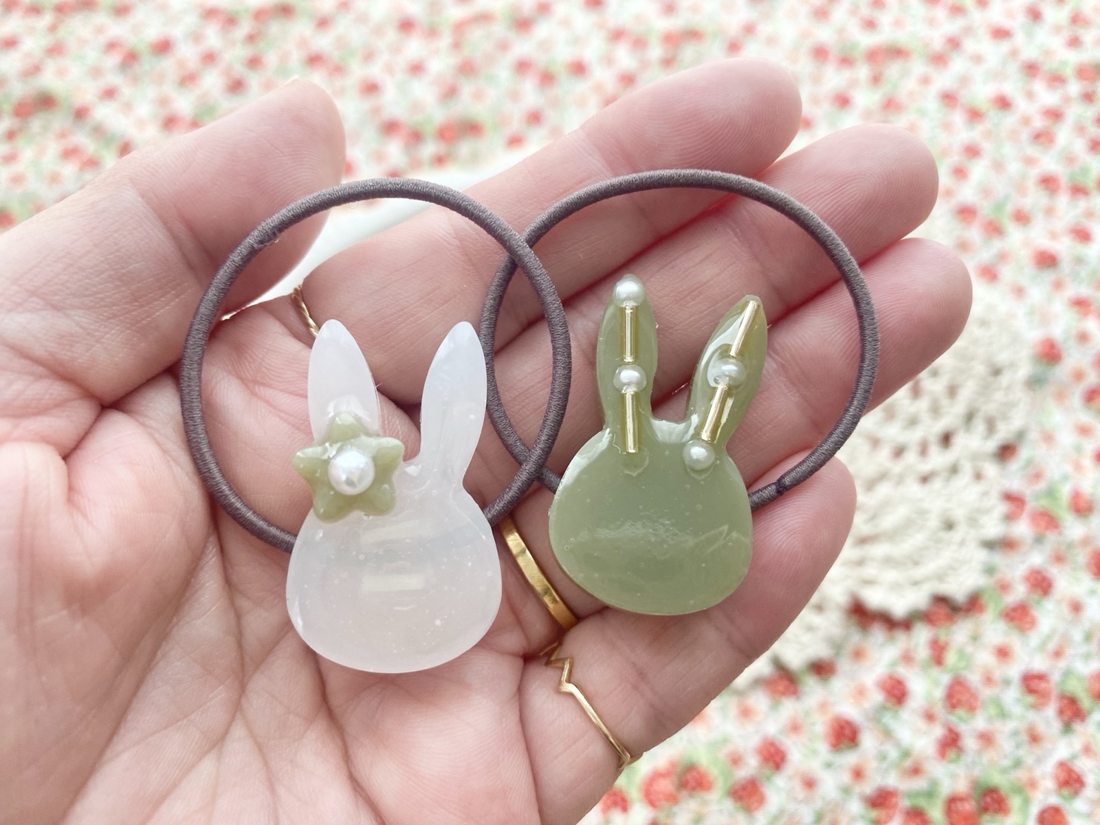 キッズ レジン うさぎさん rabbit face ヘアゴム 2本セット