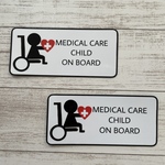 【限定価格】カーステッカー　マグネットタイプ ハーフサイズ　2枚セット