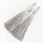2本 全長約8～9㎝ ナイロン タッセル ロング ループ付き パーツ/グレー(tassel-70) アジアン 中華 チャイナ ハンドメイド 素材 和風 シノワズリ 